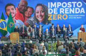  Lula sanciona isenção do IR para quem ganha até R$ 5 mil 